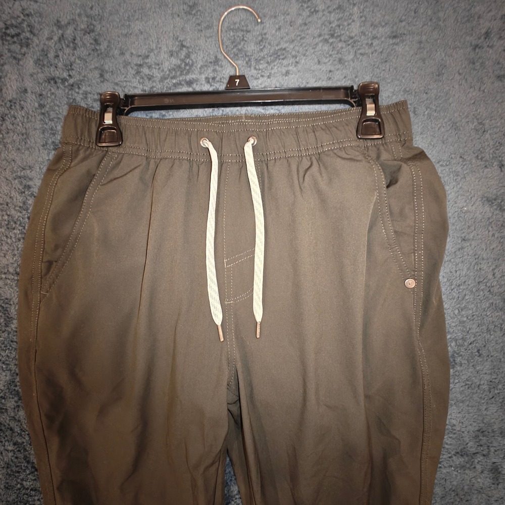 Vuori Kore Jogger Mens Small Olive Green Lined Performance Training Pants V456